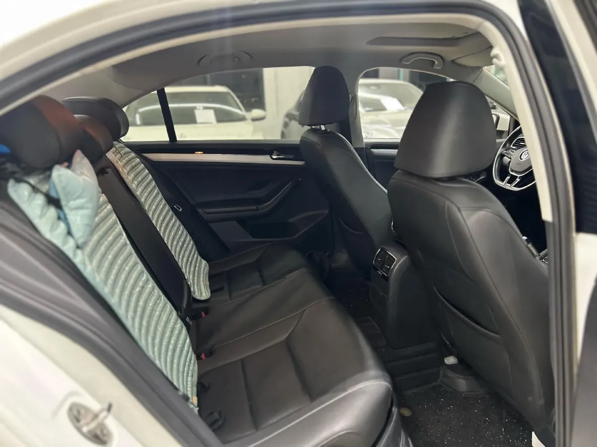 2018 Volkswagen Bora 1.4T 131HP L4 7DCT,autocango,china used car exporter,china ev exporter,chinese used car exporter,chinese used ev exporter