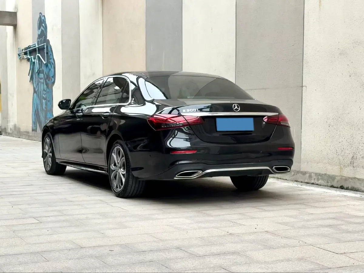 2022 Mercedes-Benz E Class 2.0T 258HP L4 9AT,autocango,china used car exporter,china ev exporter,chinese used car exporter,chinese used ev exporter