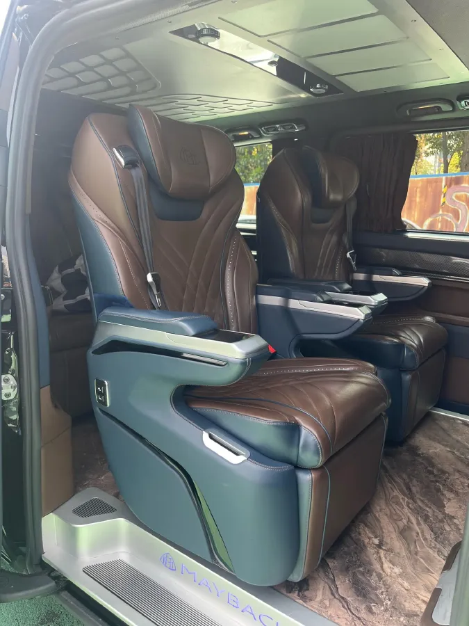 2021 Mercedes-Benz Vito 2.0T 211HP L4 9AT,autocango,china used car exporter,china ev exporter,chinese used car exporter,chinese used ev exporter
