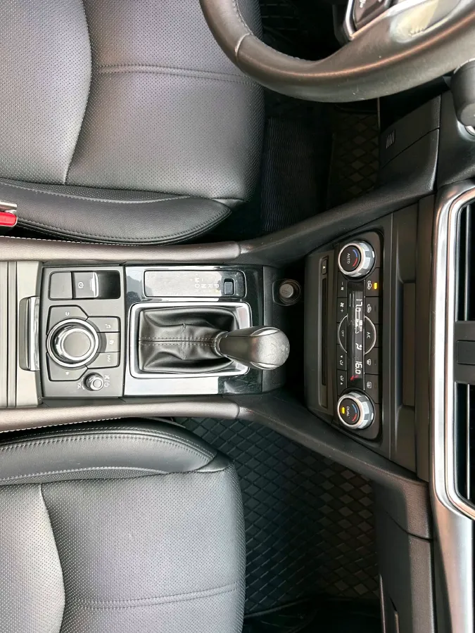 2017 Mazda 3 Axela 2.0L 158HP L4 6AT,autocango,china used car exporter,china ev exporter,chinese used car exporter,chinese used ev exporter