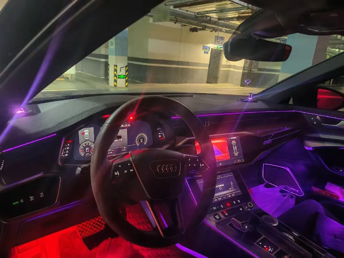 2021 Audi A6L 2.0T 190HP L4 7DCT,autocango,china used car exporter,china ev exporter,chinese used car exporter,chinese used ev exporter