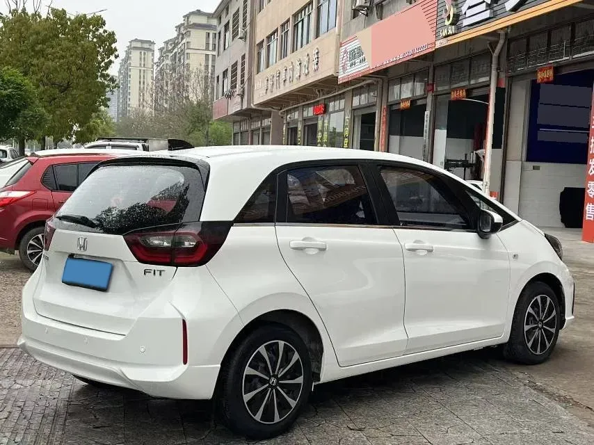 2023 Honda Fit 1.5L 124HP L4 CVT,autocango,china used car exporter,china ev exporter,chinese used car exporter,chinese used ev exporter