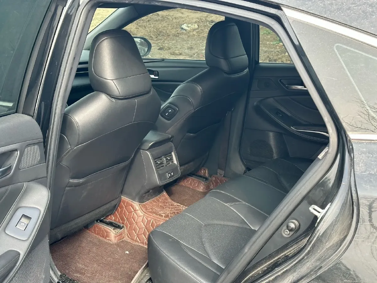 2021 Toyota Avalon 2.5L 209HP L4 8AT,autocango,china used car exporter,china ev exporter,chinese used car exporter,chinese used ev exporter