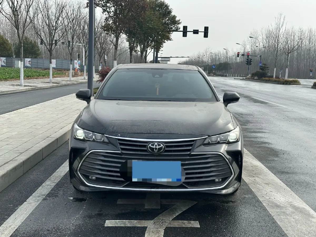2021 Toyota Avalon 2.5L 209HP L4 8AT,autocango,china used car exporter,china ev exporter,chinese used car exporter,chinese used ev exporter
