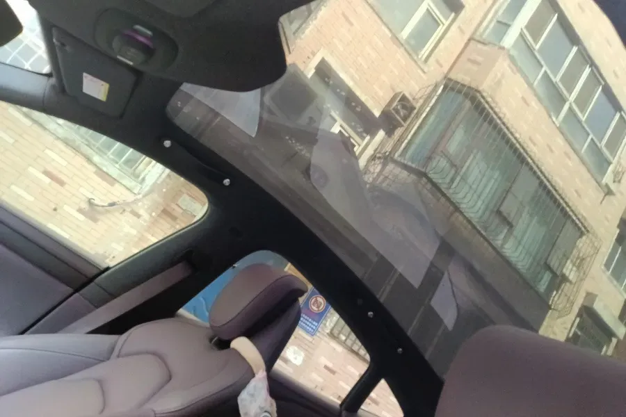 2024 MI SU7 BEV 73.6KWH,autocango,china used car exporter,china ev exporter,chinese used car exporter,chinese used ev exporter