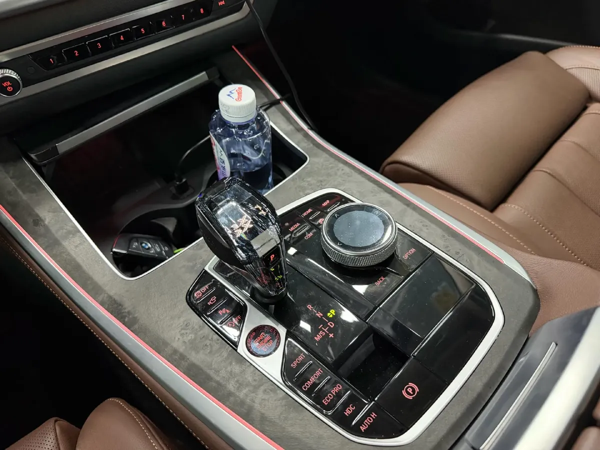 2021 BMW X5 3.0T 340HP L6 8AT,autocango,china used car exporter,china ev exporter,chinese used car exporter,chinese used ev exporter