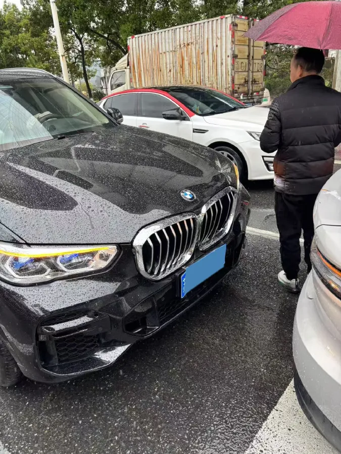 2021 BMW X5 3.0T 340HP L6 8AT,autocango,china used car exporter,china ev exporter,chinese used car exporter,chinese used ev exporter