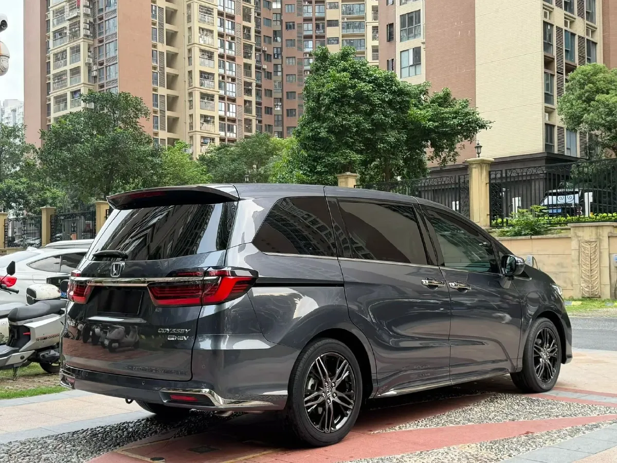 2022 Honda Odyssey 2.0L 146HP L4 E-CVT Hybrid,autocango,china used car exporter,china ev exporter,chinese used car exporter,chinese used ev exporter