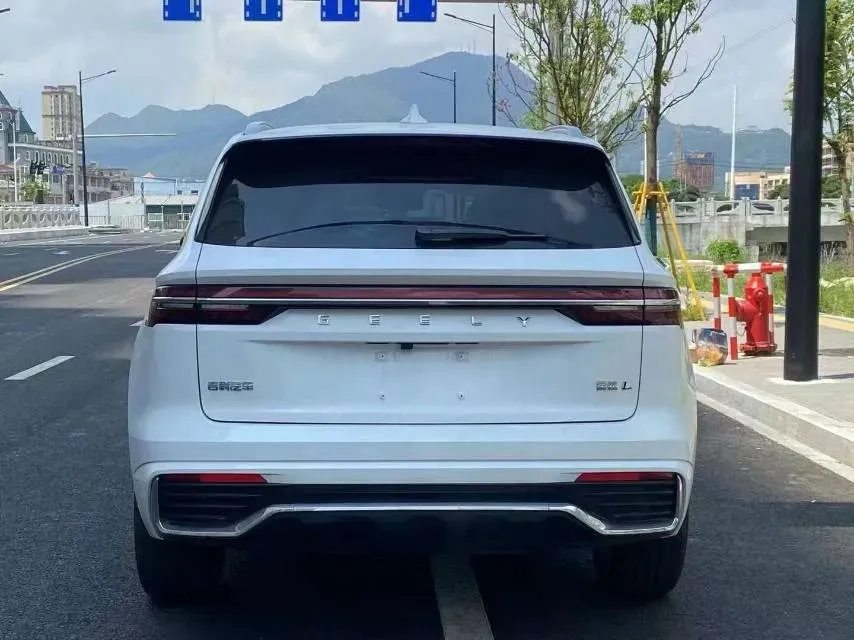 2021 Geely Monjaro 2.0T 218HP L4 7DCT,autocango,china used car exporter,china ev exporter,chinese used car exporter,chinese used ev exporter