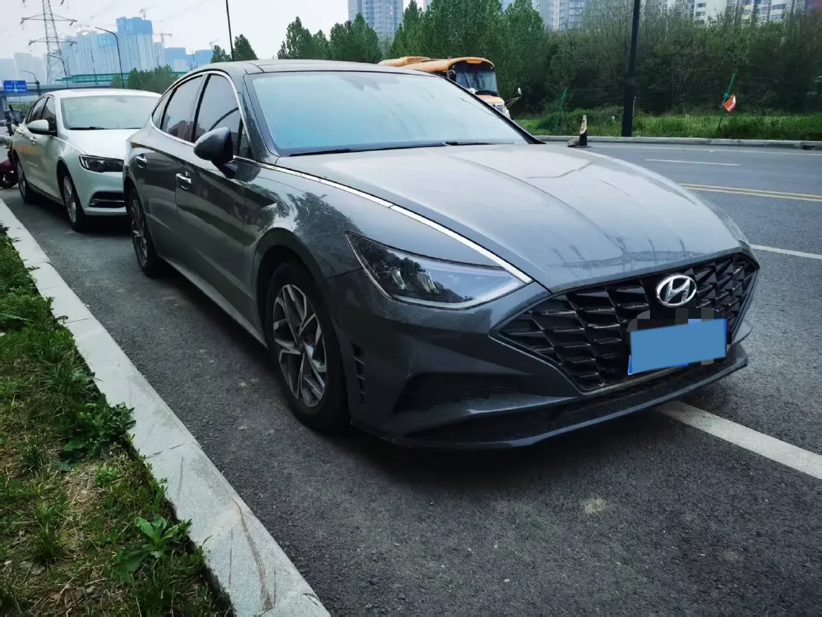 2020 Hyundai Sonata 1.5T 170HP L4 7DCT,autocango,china used car exporter,china ev exporter,chinese used car exporter,chinese used ev exporter
