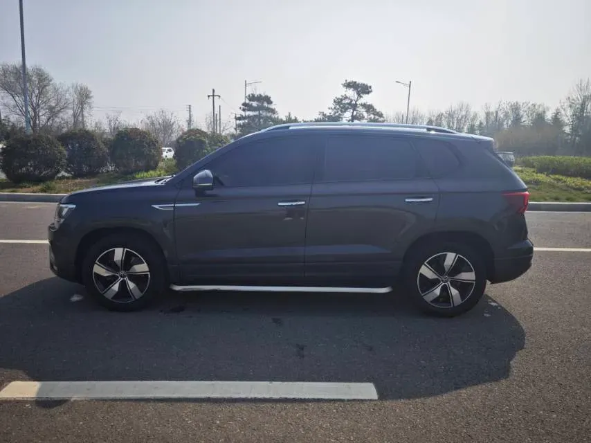 2021 Volkswagen Tharu 1.4T 150HP L4 7DCT,autocango,china used car exporter,china ev exporter,chinese used car exporter,chinese used ev exporter