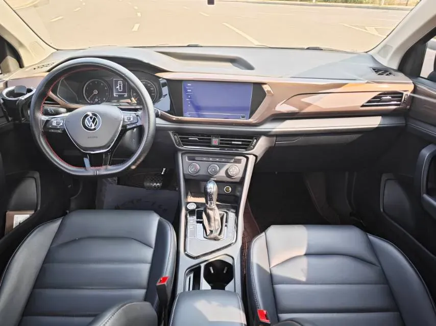 2021 Volkswagen Tharu 1.4T 150HP L4 7DCT,autocango,china used car exporter,china ev exporter,chinese used car exporter,chinese used ev exporter