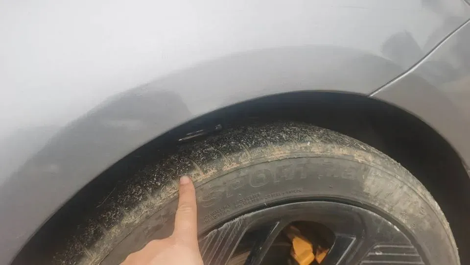 2023 HongQi HS3 2.0T 252HP L4 8AT,autocango,china used car exporter,china ev exporter,chinese used car exporter,chinese used ev exporter