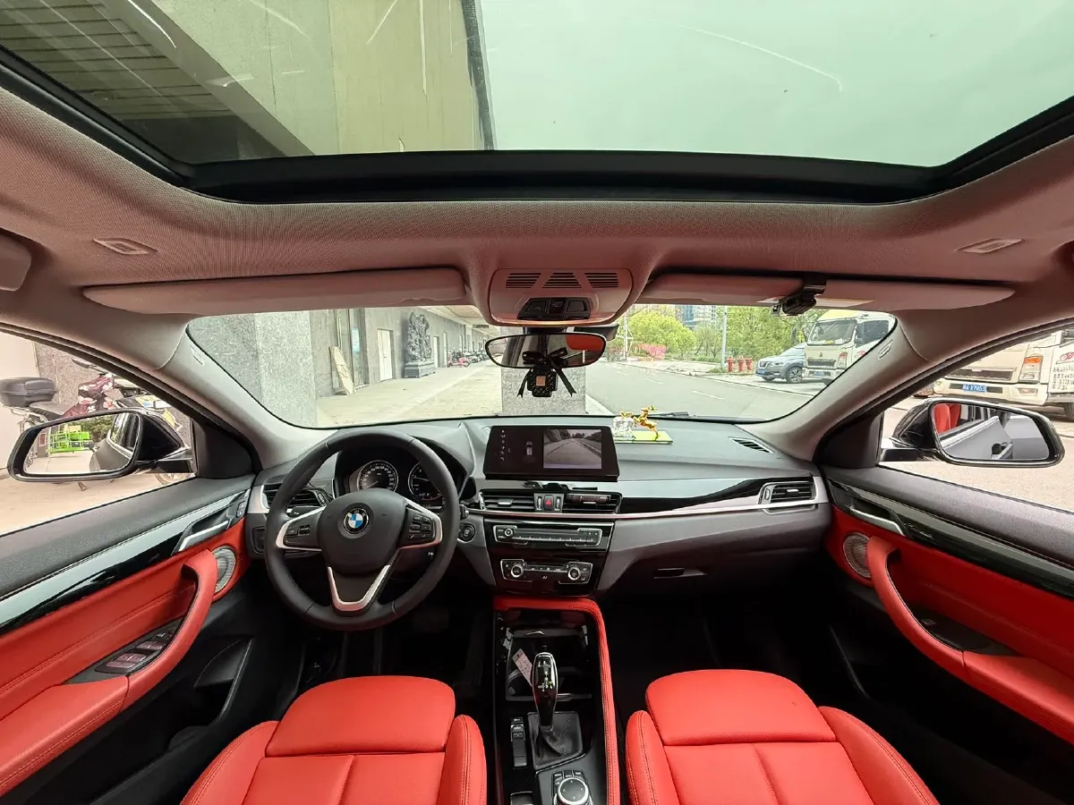 2021 BMW X2 1.5T 140HP L3 7DCT,autocango,china used car exporter,china ev exporter,chinese used car exporter,chinese used ev exporter