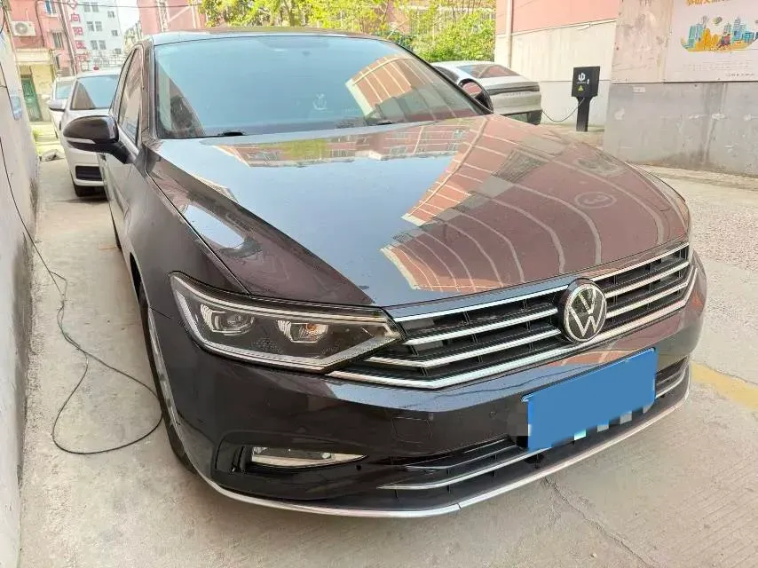2020 Volkswagen Magotan 1.4T 150HP L4 7DCT,autocango,china used car exporter,china ev exporter,chinese used car exporter,chinese used ev exporter