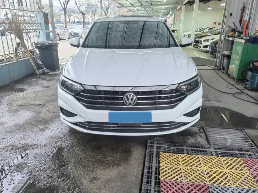 2019 Jeep Renegade 1.3T 173HP L4 7DCT,autocango,china used car exporter,china ev exporter,chinese used car exporter,chinese used ev exporter