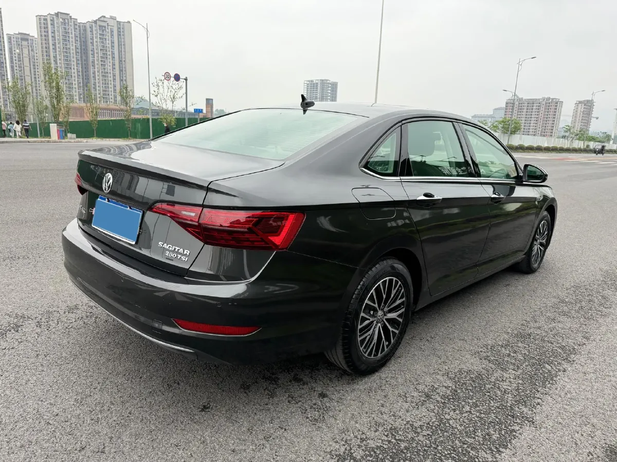 2021 Volkswagen Sagitar 1.4T 150HP L4 7DCT,autocango,china used car exporter,china ev exporter,chinese used car exporter,chinese used ev exporter