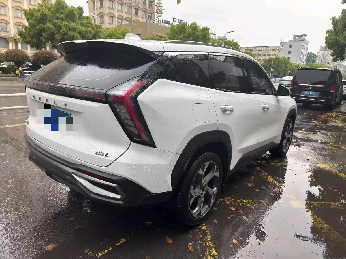 2023 Geely StarRay 1.5T 181HP L4 7DCT,autocango,china used car exporter,china ev exporter,chinese used car exporter,chinese used ev exporter