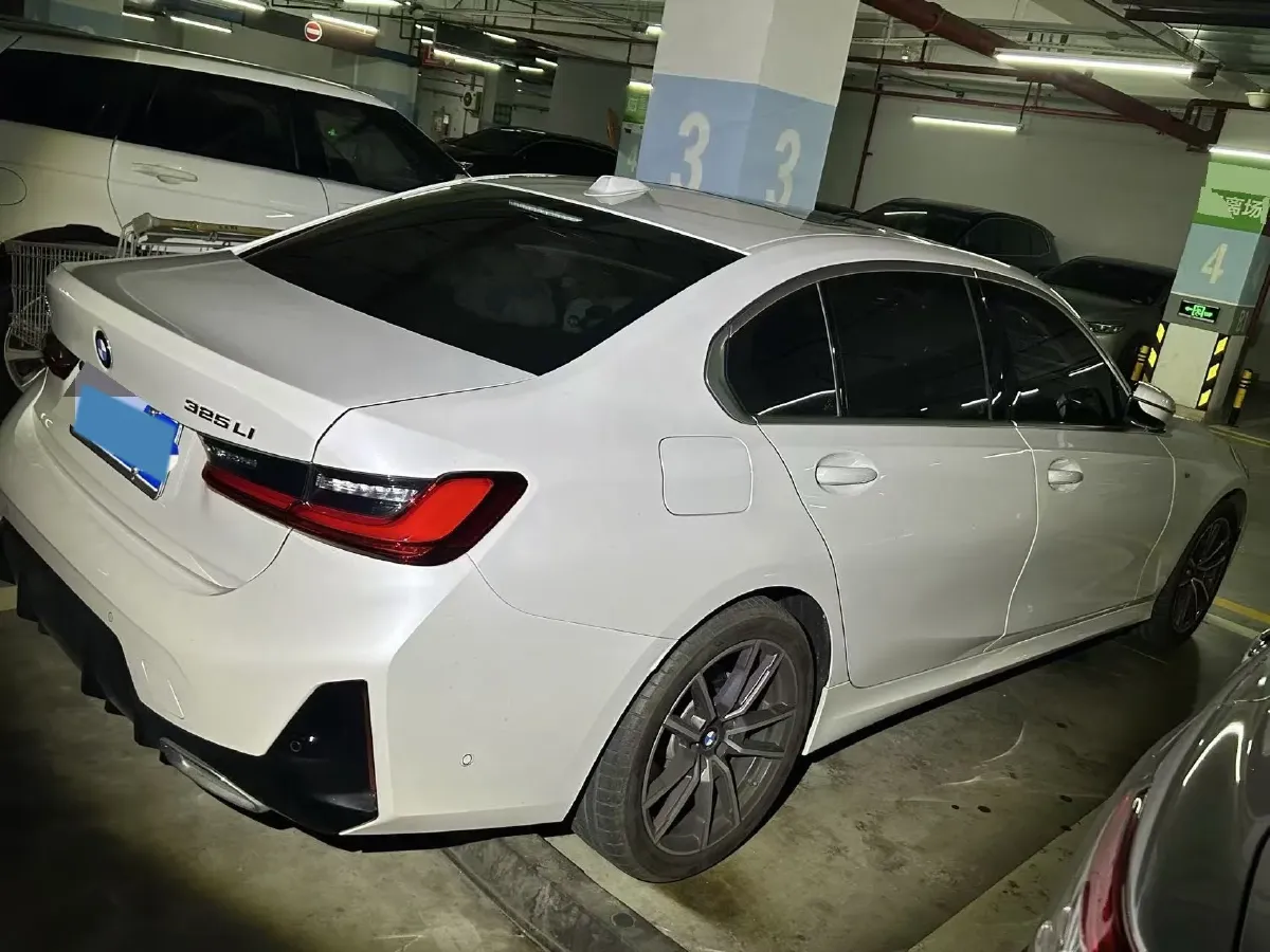 2025 BMW 3 Series 2.0T 184HP L4 8AT,autocango,china used car exporter,china ev exporter,chinese used car exporter,chinese used ev exporter