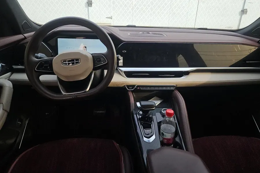 2021 Geely Monjaro 2.0T 218HP L4 7DCT,autocango,china used car exporter,china ev exporter,chinese used car exporter,chinese used ev exporter