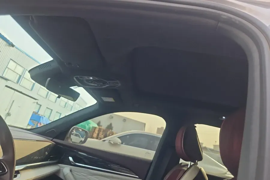 2021 Geely Monjaro 2.0T 218HP L4 7DCT,autocango,china used car exporter,china ev exporter,chinese used car exporter,chinese used ev exporter