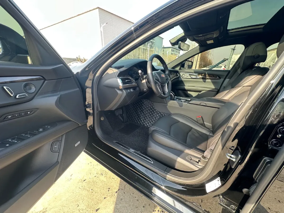 2020 Cadillac CT6 2.0T 241HP L4 10AT,autocango,china used car exporter,china ev exporter,chinese used car exporter,chinese used ev exporter