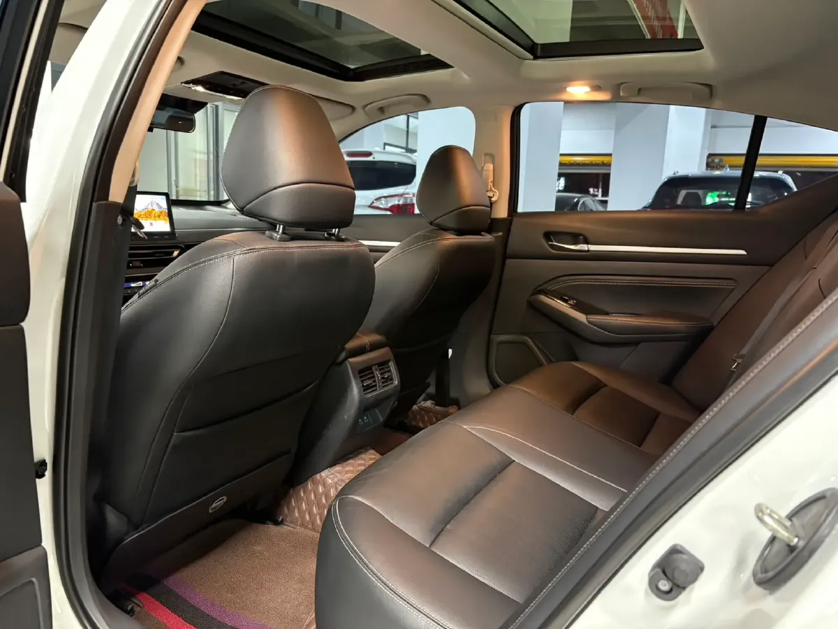 2022 Nissan Teana 2.0L 156HP L4 CVT,autocango,china used car exporter,china ev exporter,chinese used car exporter,chinese used ev exporter