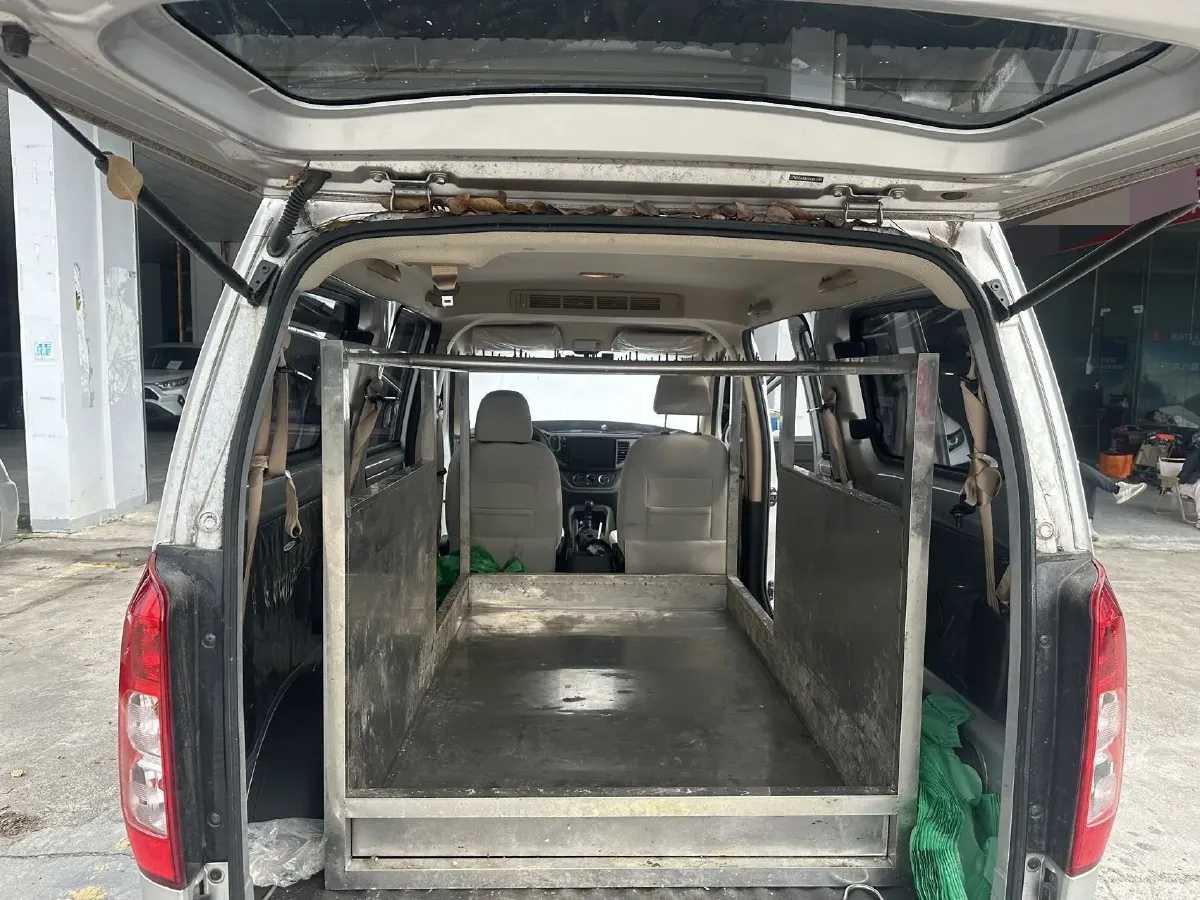 2022 JinBei Little Sea Lion X30 1.5L 102HP L4 5MT,autocango,china used car exporter,china ev exporter,chinese used car exporter,chinese used ev exporter