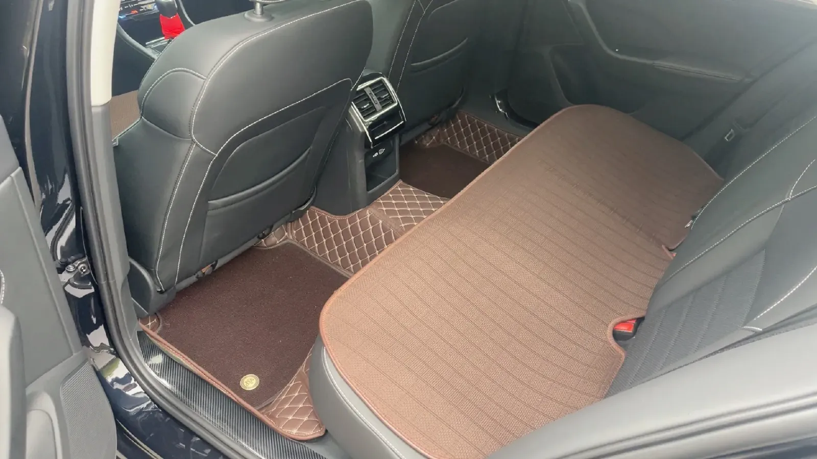 2023 Skoda Superb 1.4T 150HP L4 7DCT,autocango,china used car exporter,china ev exporter,chinese used car exporter,chinese used ev exporter