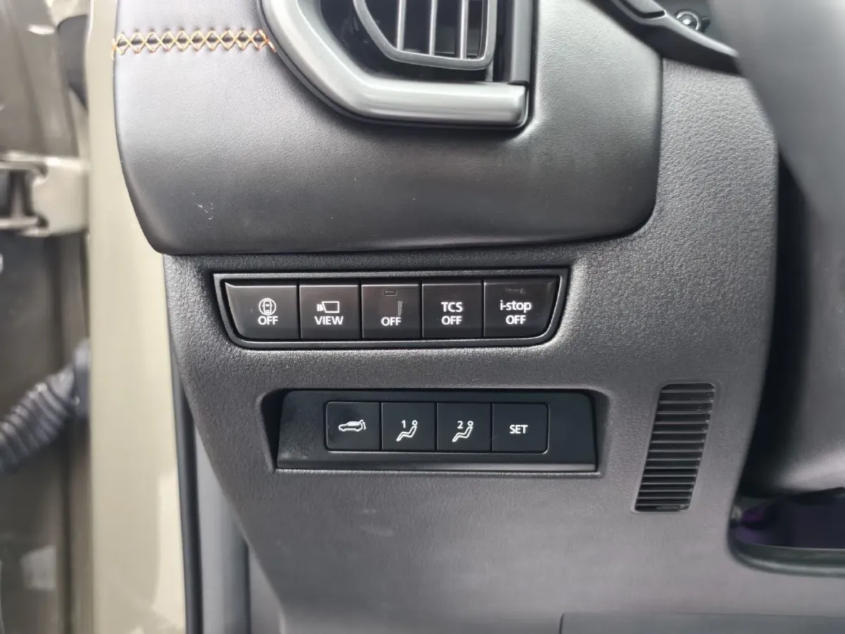 2023 Mazda CX-50 2.0L 155HP L4 6AT,autocango,china used car exporter,china ev exporter,chinese used car exporter,chinese used ev exporter