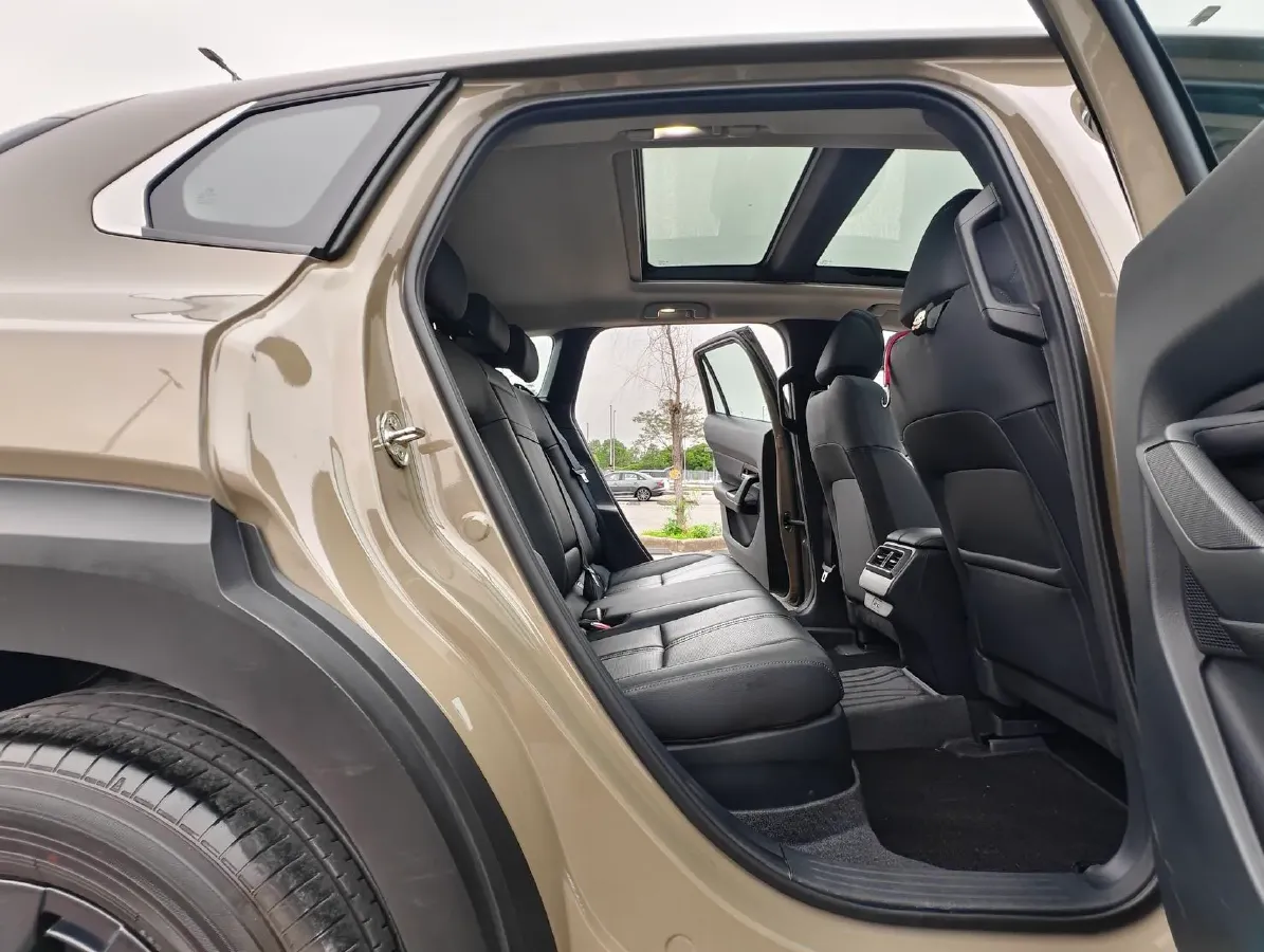 2023 Mazda CX-50 2.0L 155HP L4 6AT,autocango,china used car exporter,china ev exporter,chinese used car exporter,chinese used ev exporter