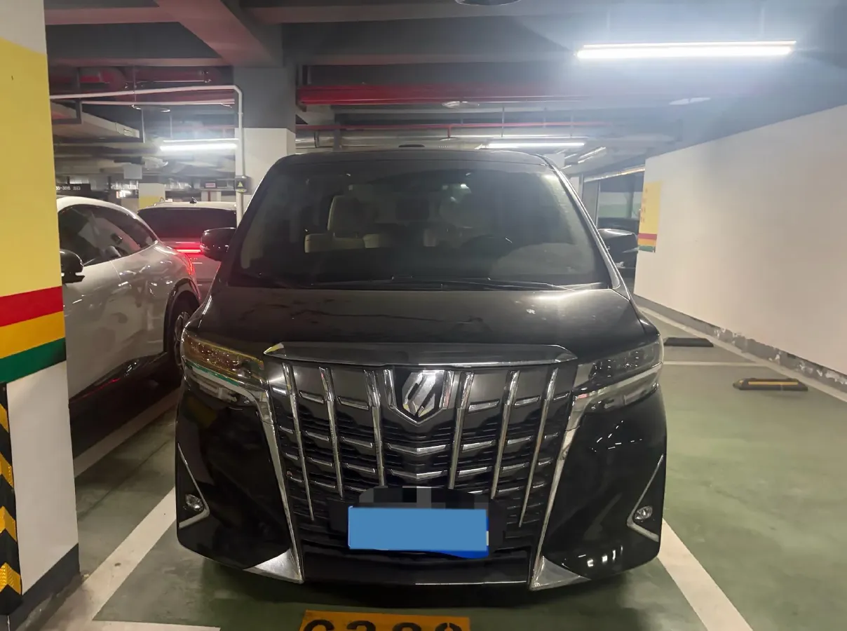 2018 Toyota Alphard 3.5L 301HP V6 8AT,autocango,china used car exporter,china ev exporter,chinese used car exporter,chinese used ev exporter