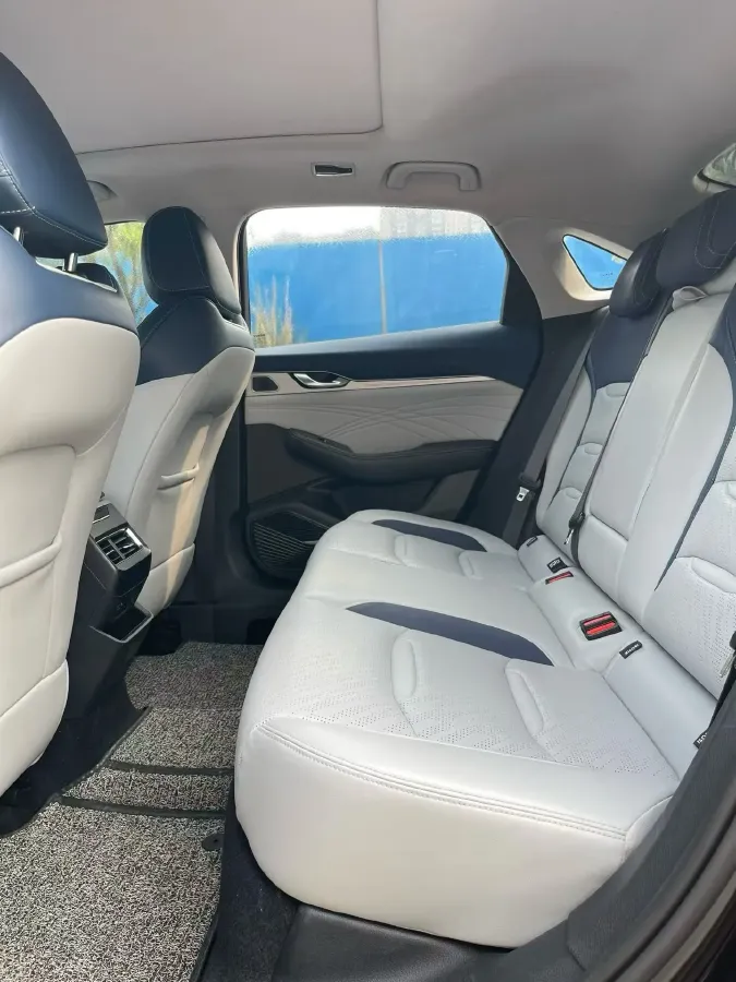 2021 Geely Preface 2.0T 190HP L4 7DCT,autocango,china used car exporter,china ev exporter,chinese used car exporter,chinese used ev exporter