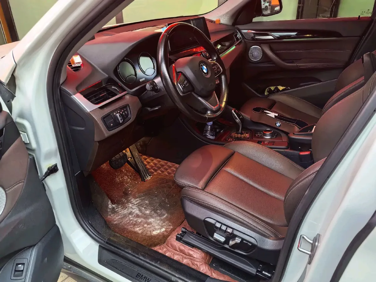 2021 BMW X1 1.5T 140HP L3 7DCT,autocango,china used car exporter,china ev exporter,chinese used car exporter,chinese used ev exporter