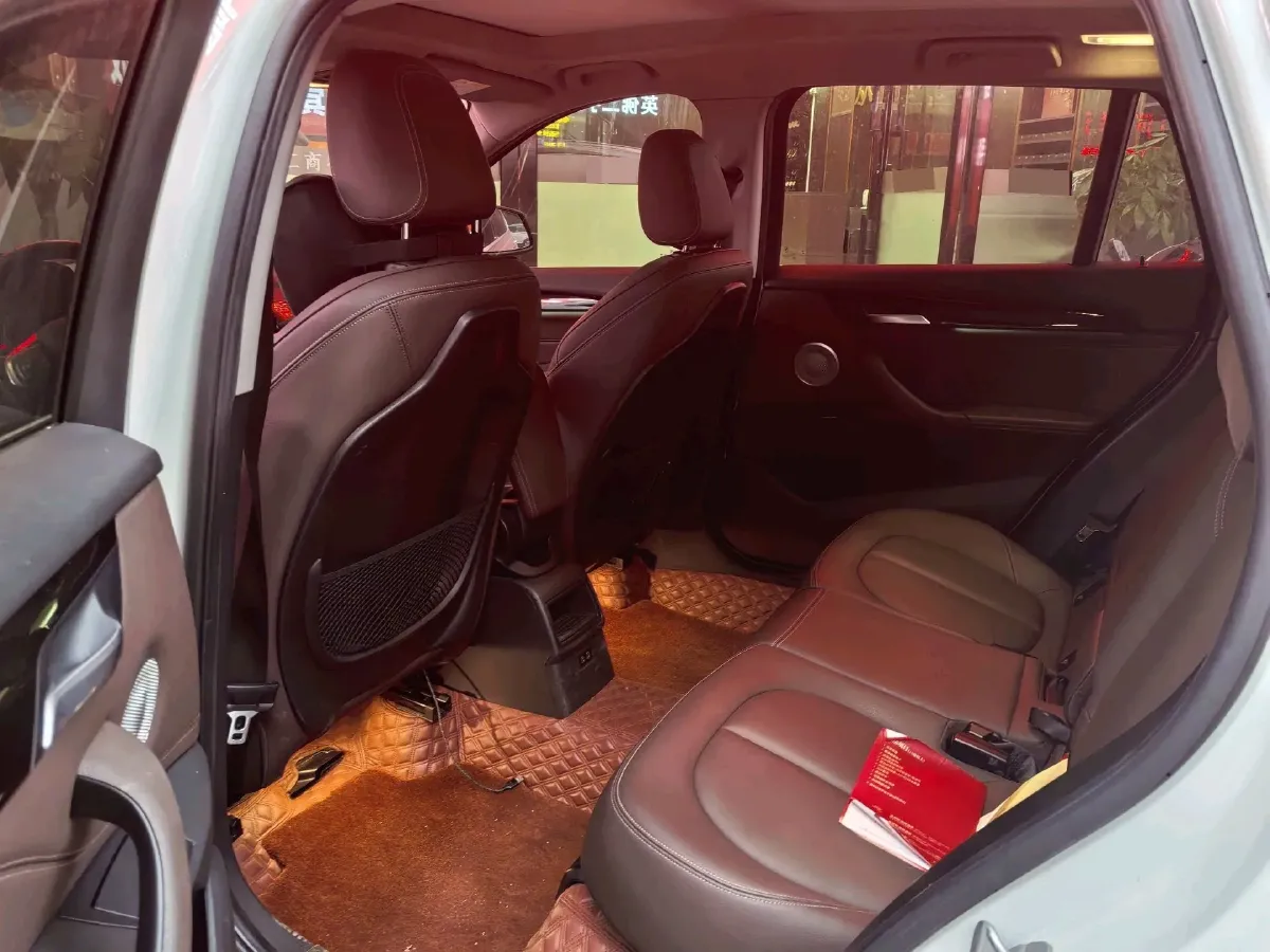 2021 BMW X1 1.5T 140HP L3 7DCT,autocango,china used car exporter,china ev exporter,chinese used car exporter,chinese used ev exporter