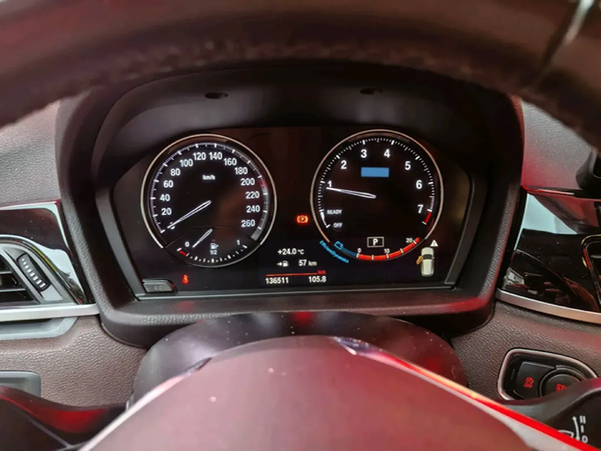 2021 BMW X1 1.5T 140HP L3 7DCT,autocango,china used car exporter,china ev exporter,chinese used car exporter,chinese used ev exporter