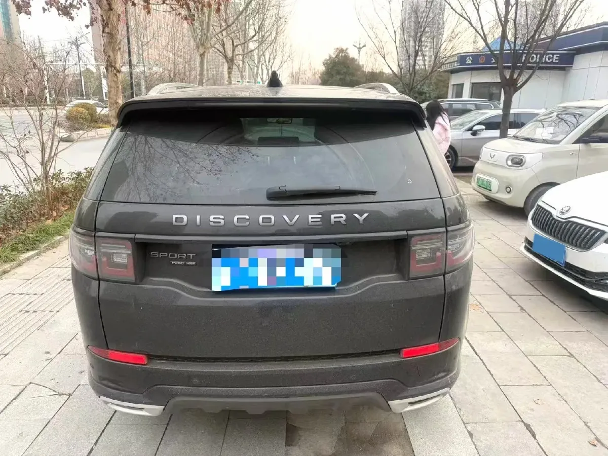 2020 Land Rover Discovery Sport 2.0T 249HP L4 9AT,autocango,china used car exporter,china ev exporter,chinese used car exporter,chinese used ev exporter