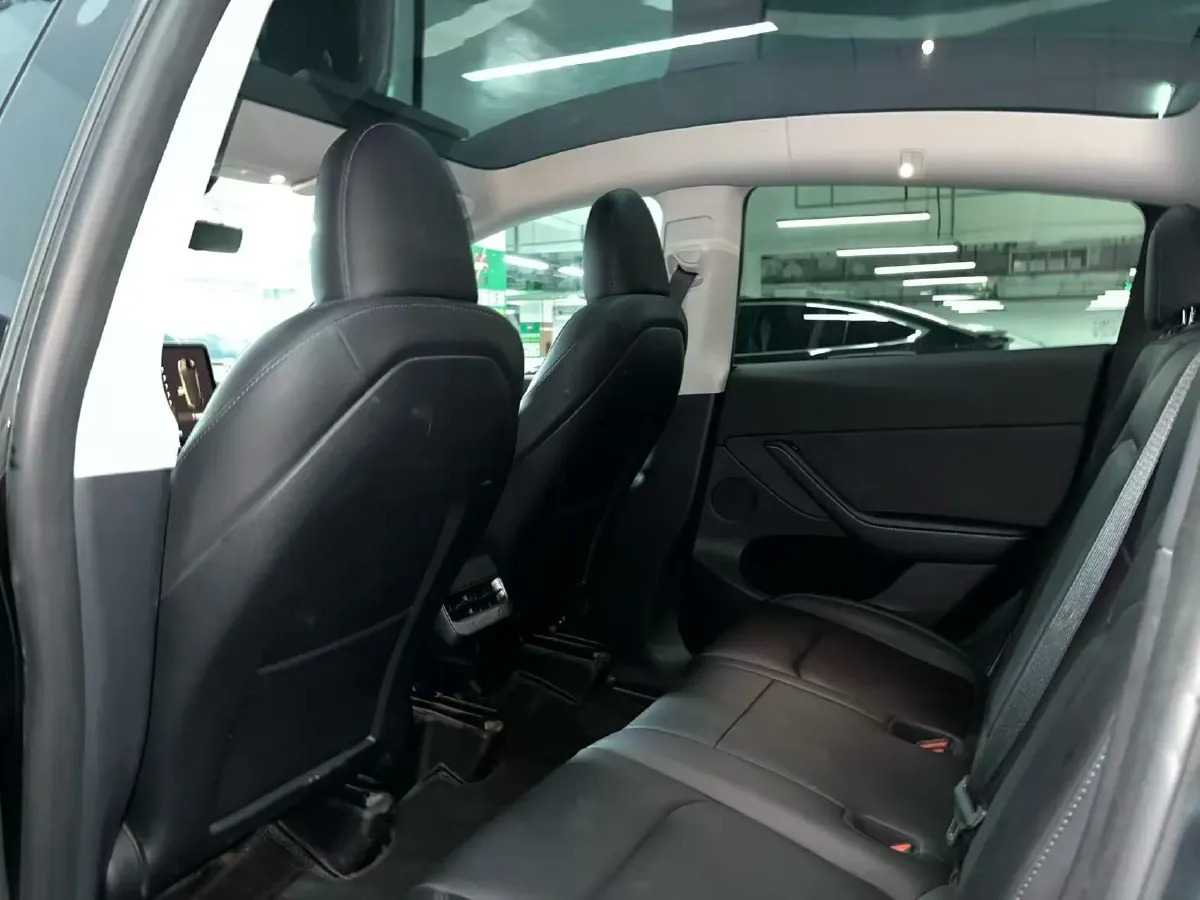 2024 Iveco OuSheng BEV 77.28KWH,autocango,china used car exporter,china ev exporter,chinese used car exporter,chinese used ev exporter