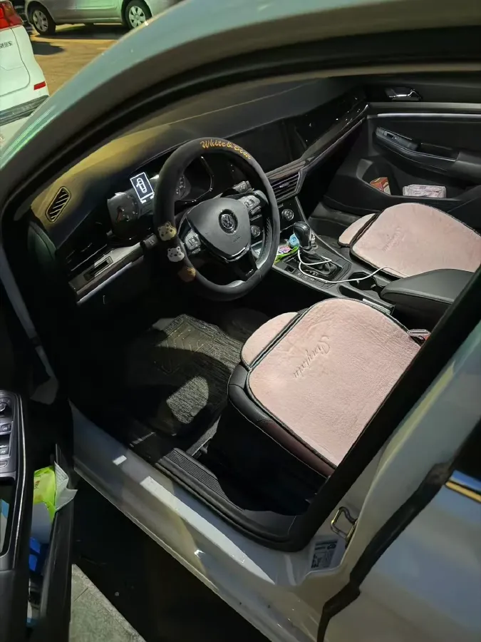 2020 Volkswagen Bora 1.5L 113HP L4 6AT,autocango,china used car exporter,china ev exporter,chinese used car exporter,chinese used ev exporter