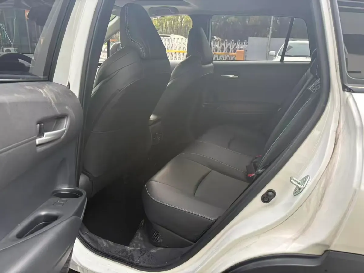 2023 Toyota Frontlander 2.0L 152HP L4 E-CVT Hybrid,autocango,china used car exporter,china ev exporter,chinese used car exporter,chinese used ev exporter