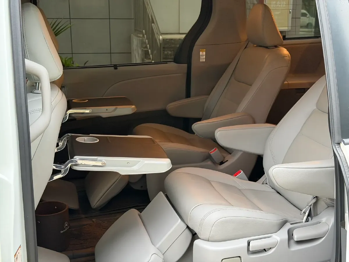 2019 Toyota Avalon 2.0L 178HP L4 CVT,autocango,china used car exporter,china ev exporter,chinese used car exporter,chinese used ev exporter