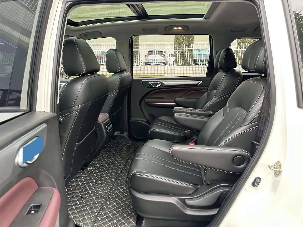 2021 GAC Trumpchi M6 1.5T 169HP L4 7DCT,autocango,china used car exporter,china ev exporter,chinese used car exporter,chinese used ev exporter