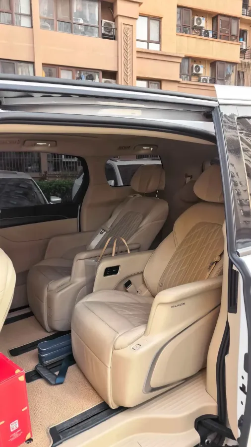 2023 Buick GL8 2.0T 237HP L4 9AT,autocango,china used car exporter,china ev exporter,chinese used car exporter,chinese used ev exporter