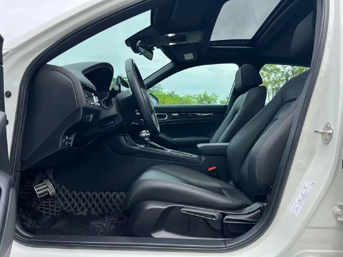 2022 Honda Civic 1.5T 182HP L4 CVT,autocango,china used car exporter,china ev exporter,chinese used car exporter,chinese used ev exporter