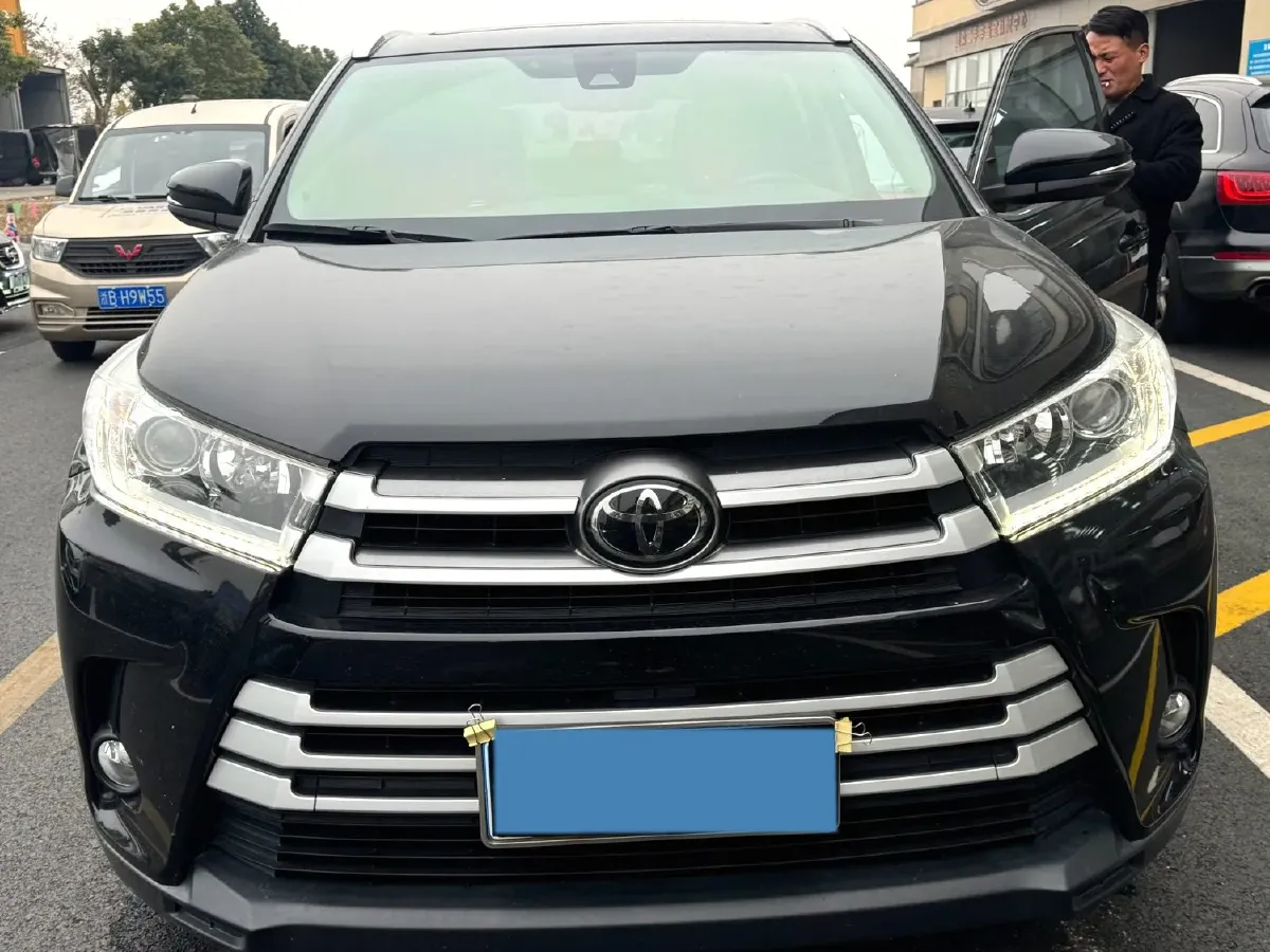2018 Toyota Highlander 2.0T 220HP L4 6AT,autocango,china used car exporter,china ev exporter,chinese used car exporter,chinese used ev exporter