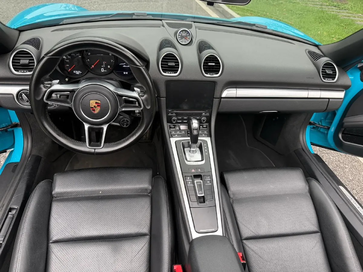 2016 Porsche 718 2.0T 250HP H4 7DCT,autocango,china used car exporter,china ev exporter,chinese used car exporter,chinese used ev exporter