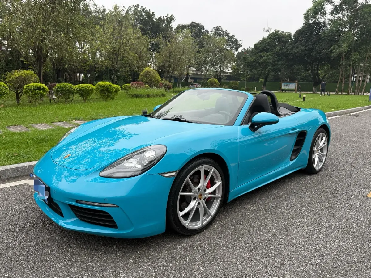 2016 Porsche 718 2.0T 250HP H4 7DCT,autocango,china used car exporter,china ev exporter,chinese used car exporter,chinese used ev exporter