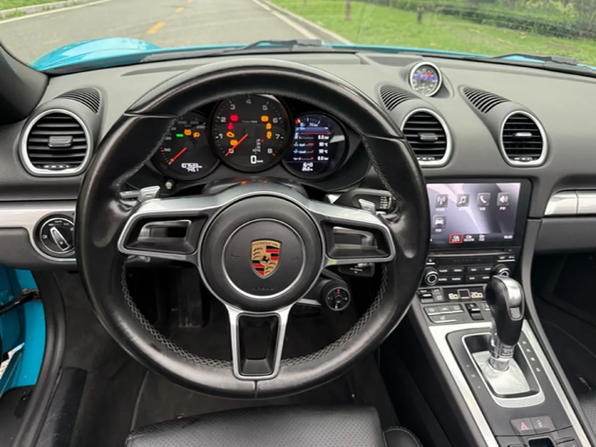 2016 Porsche 718 2.0T 250HP H4 7DCT,autocango,china used car exporter,china ev exporter,chinese used car exporter,chinese used ev exporter