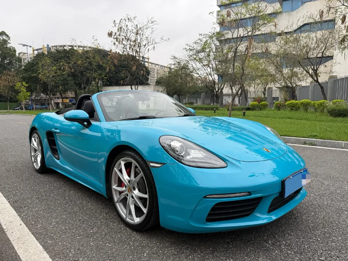 2016 Porsche 718 2.0T 250HP H4 7DCT,autocango,china used car exporter,china ev exporter,chinese used car exporter,chinese used ev exporter