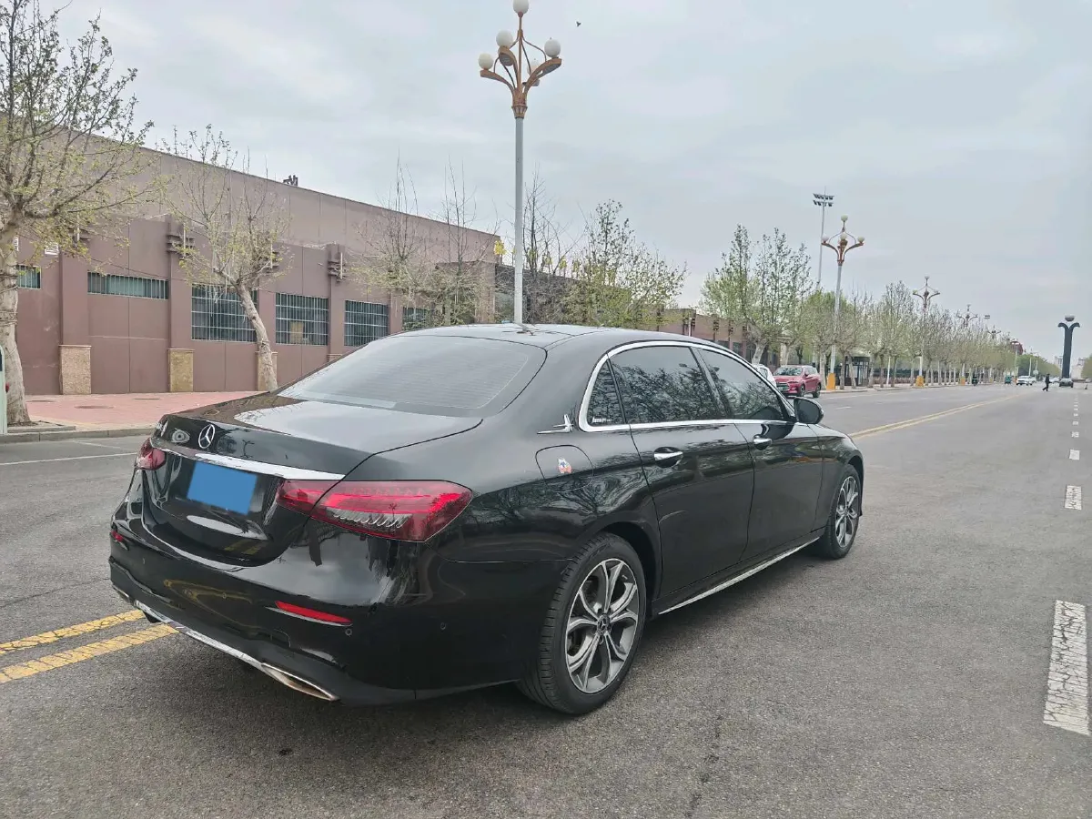 2023 Mercedes-Benz E Class 2.0T 258HP L4 9AT,autocango,china used car exporter,china ev exporter,chinese used car exporter,chinese used ev exporter